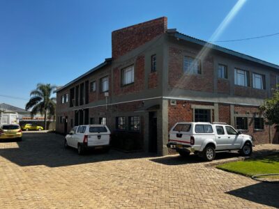 Norton Nharira Industria (Suited for a 24hr clinic.)